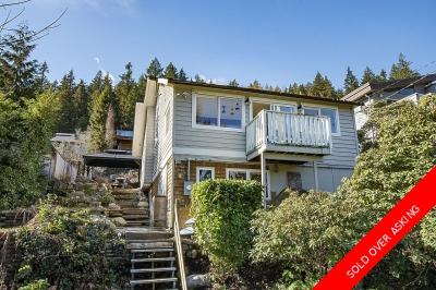 Deep Cove House/Single Family for sale:  3 bedroom 1,465 sq.ft. (Listed 2022-02-23)