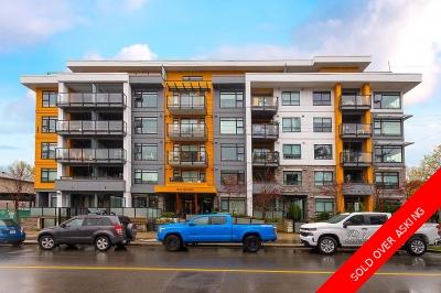 Lynnmour Apartment/Condo for sale:  2 bedroom 926 sq.ft. (Listed 2022-04-20)